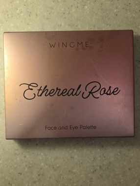 WingMe Ethereal Rose Face & Eye Palette — Rose